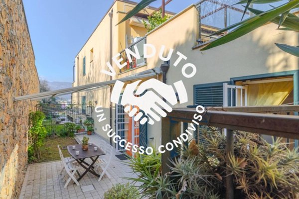 appartamento in vendita a Borghetto Santo Spirito