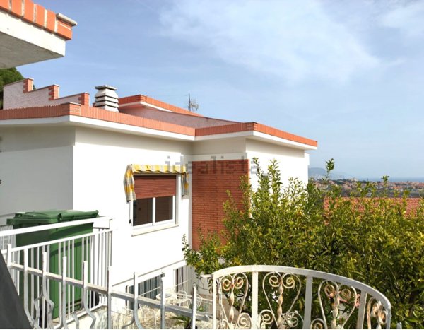 casa indipendente in vendita a Borghetto Santo Spirito