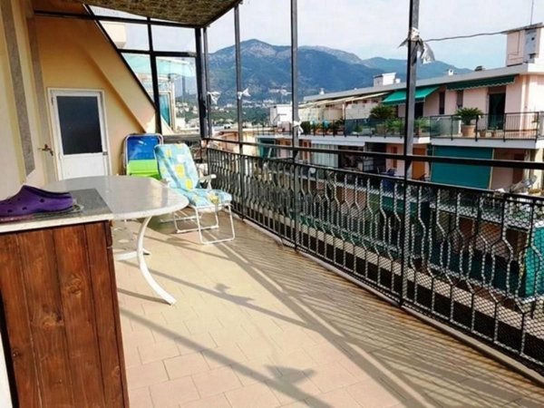 appartamento in vendita a Borghetto Santo Spirito