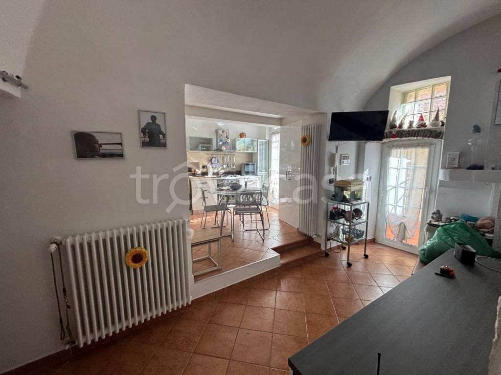 casa indipendente in vendita a Borghetto Santo Spirito