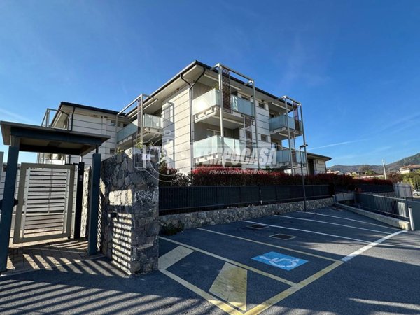 appartamento in vendita a Borghetto Santo Spirito