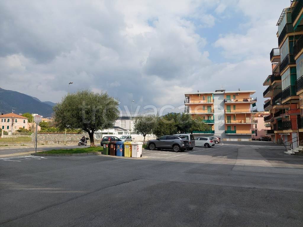 appartamento in vendita a Borghetto Santo Spirito