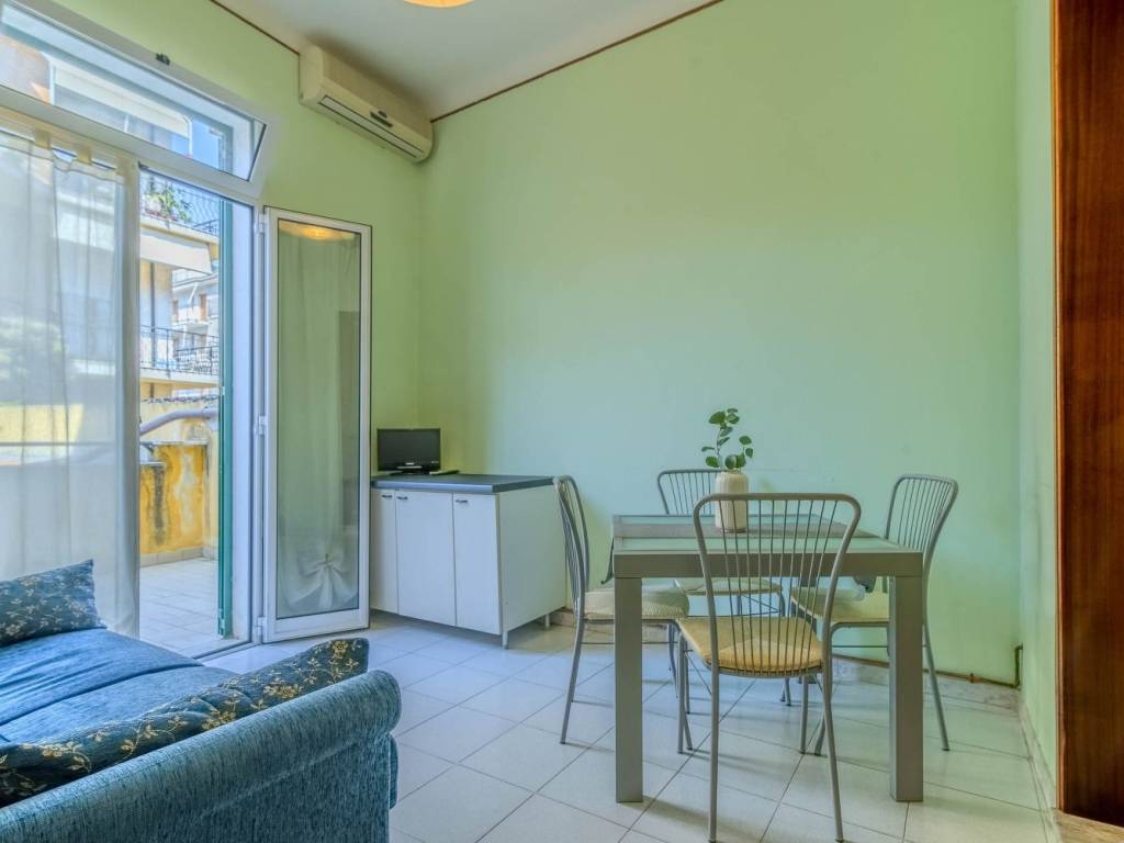 appartamento in vendita a Borghetto Santo Spirito