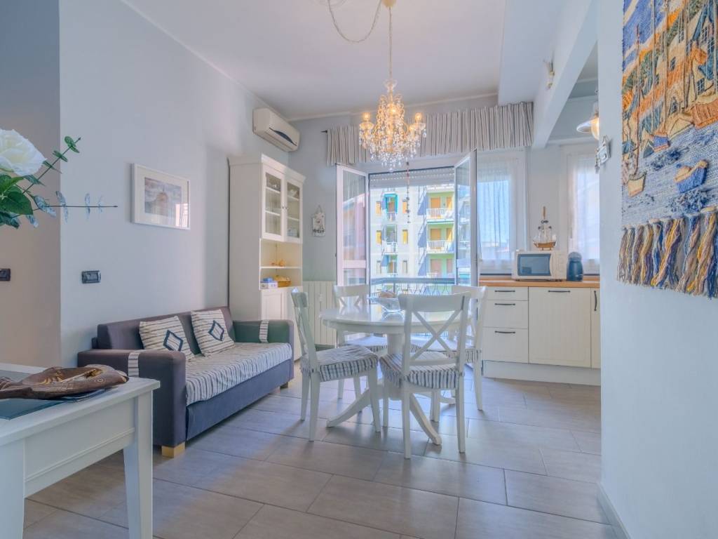 appartamento in vendita a Borghetto Santo Spirito