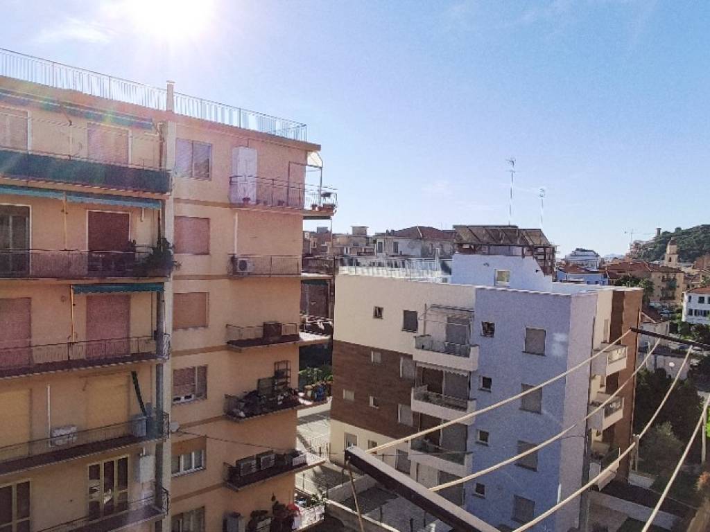 appartamento in vendita a Borghetto Santo Spirito