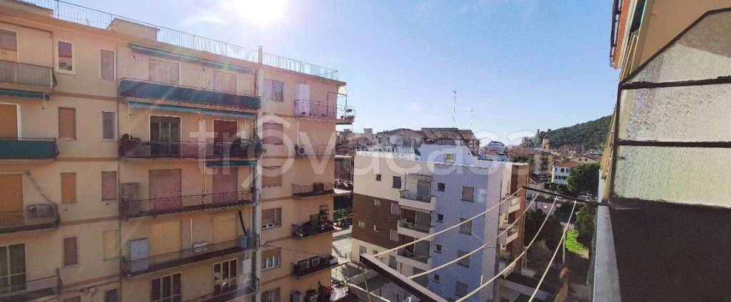 appartamento in vendita a Borghetto Santo Spirito