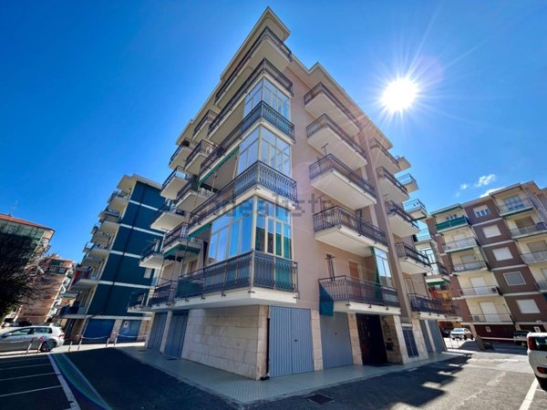 appartamento in vendita a Borghetto Santo Spirito