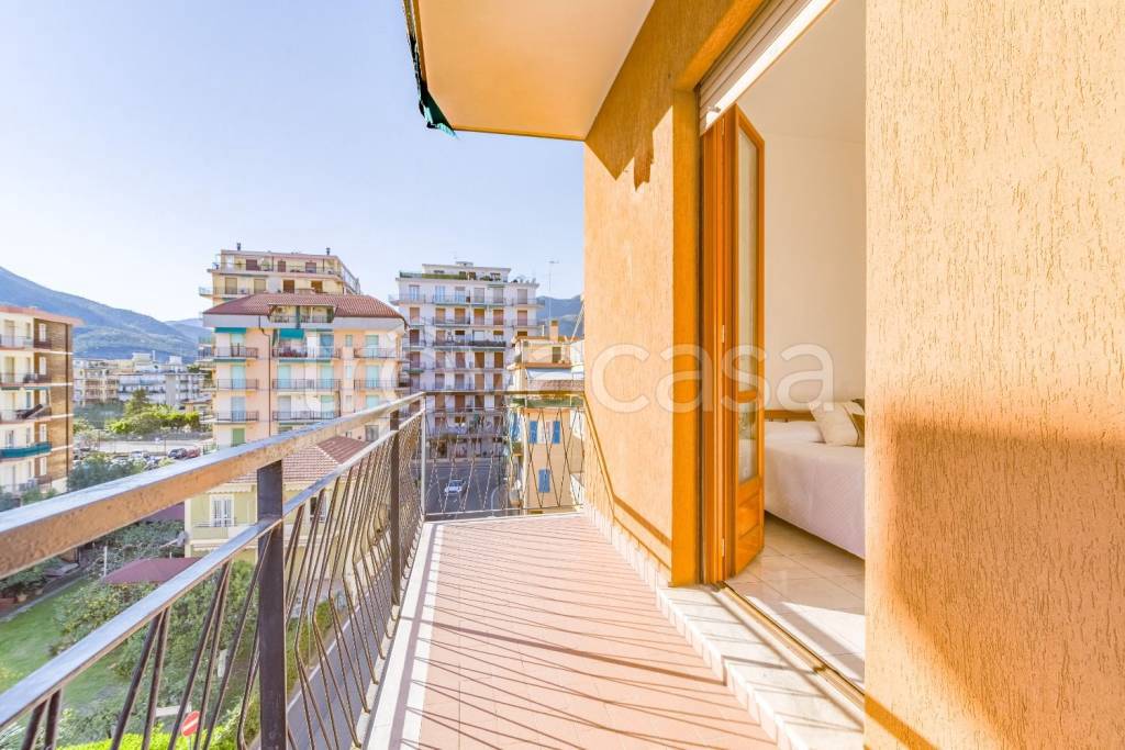 appartamento in vendita a Borghetto Santo Spirito