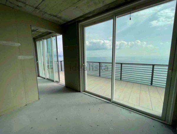 appartamento in vendita a Borghetto Santo Spirito