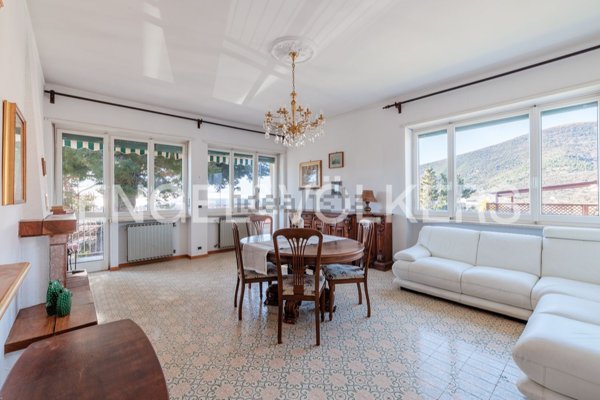 casa indipendente in vendita a Borghetto Santo Spirito