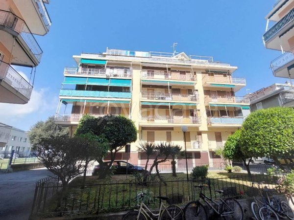appartamento in vendita a Borghetto Santo Spirito