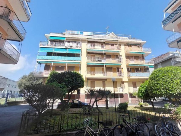 appartamento in vendita a Borghetto Santo Spirito