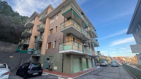 appartamento in vendita a Borghetto Santo Spirito