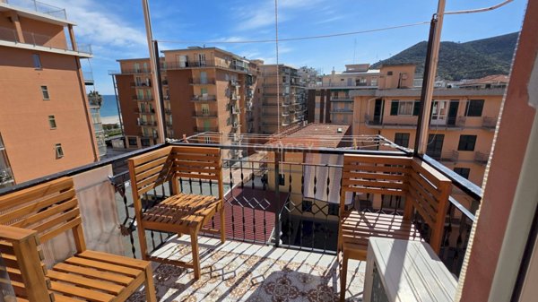 appartamento in vendita a Borghetto Santo Spirito