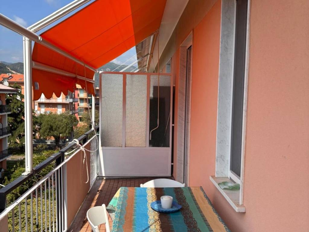 appartamento in vendita a Borghetto Santo Spirito