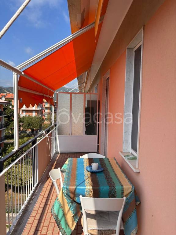appartamento in vendita a Borghetto Santo Spirito