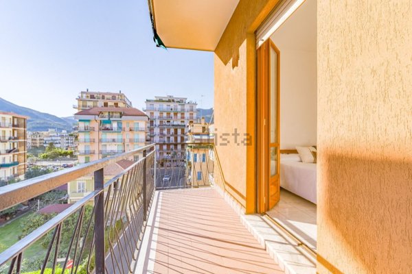 appartamento in vendita a Borghetto Santo Spirito