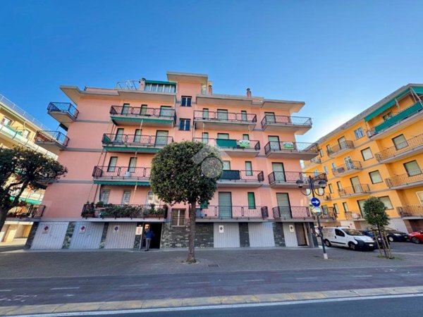 appartamento in vendita a Borghetto Santo Spirito