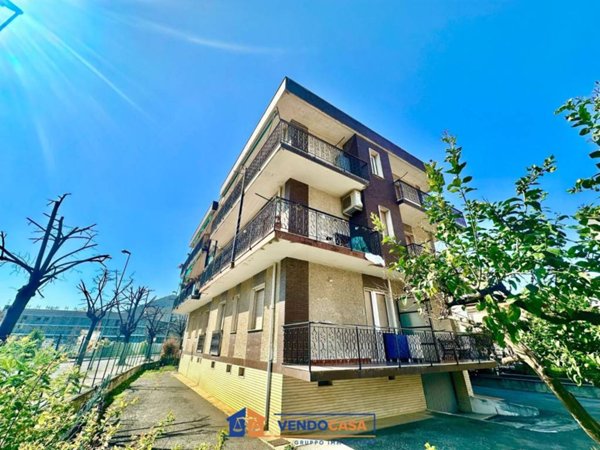 appartamento in vendita a Borghetto Santo Spirito
