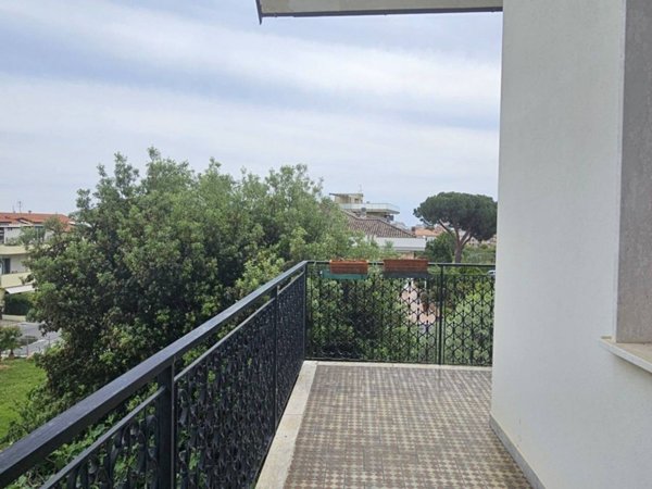 appartamento in vendita a Borghetto Santo Spirito