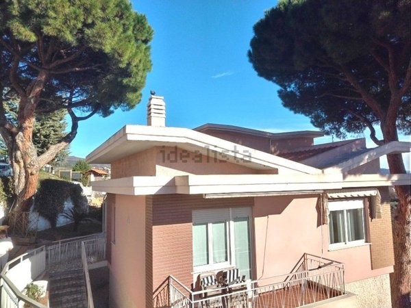 casa indipendente in vendita a Borghetto Santo Spirito