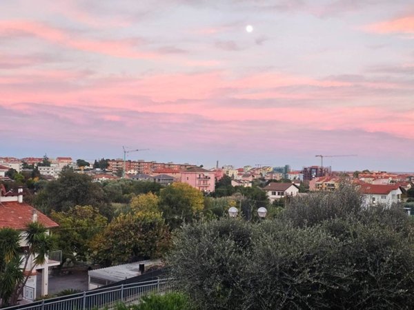 appartamento in vendita a Borghetto Santo Spirito