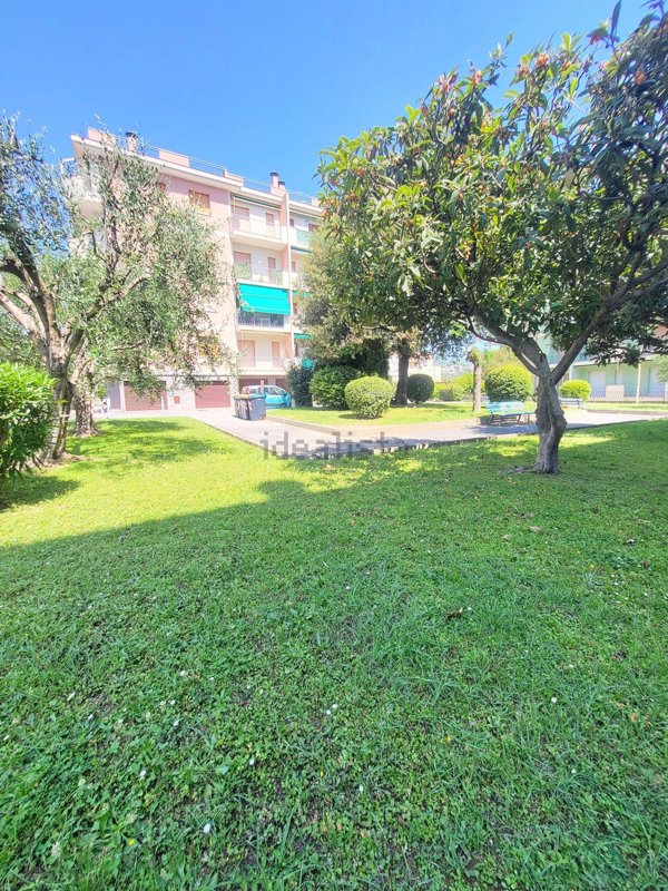 appartamento in vendita a Borghetto Santo Spirito