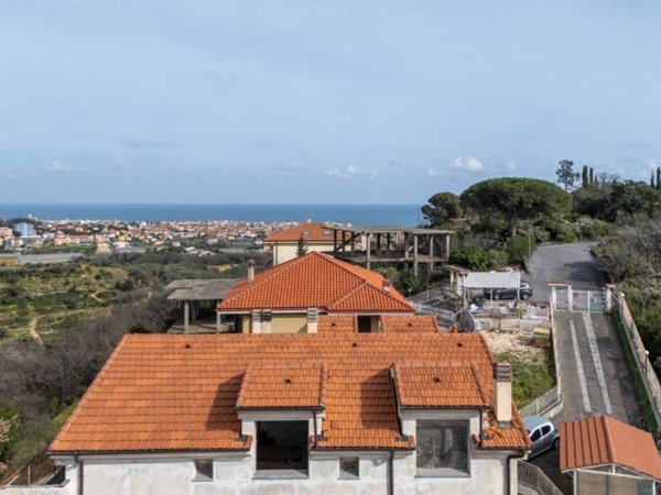 appartamento in vendita a Borghetto Santo Spirito