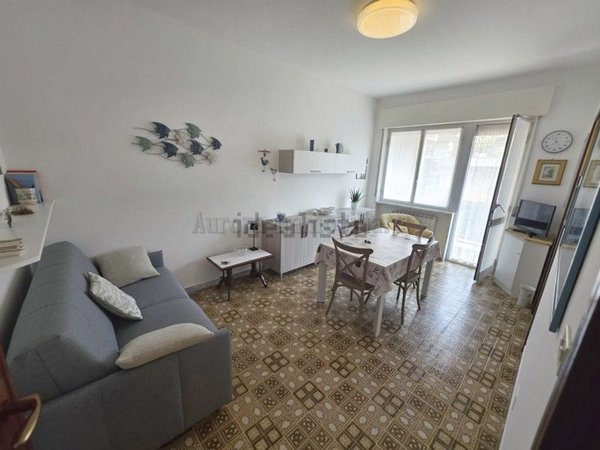 appartamento in vendita a Borghetto Santo Spirito
