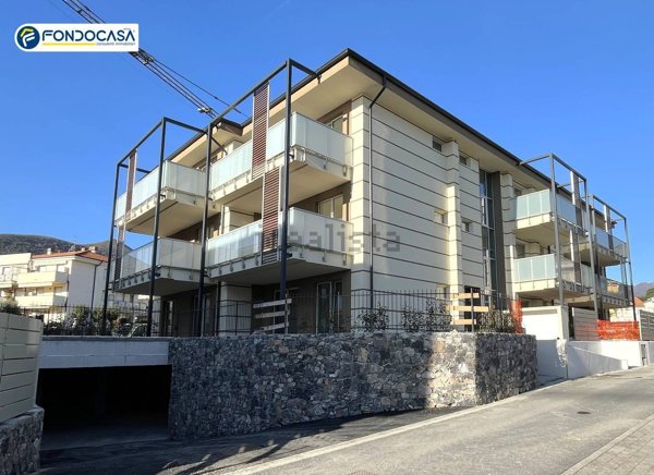 appartamento in vendita a Borghetto Santo Spirito