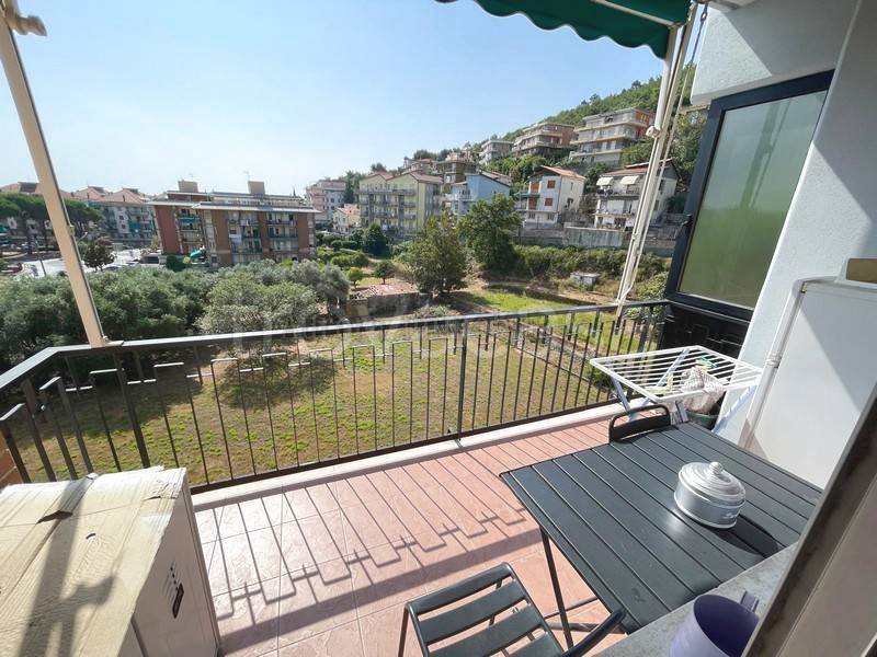 appartamento in vendita a Borghetto Santo Spirito