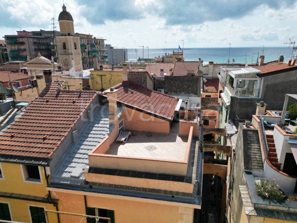 casa indipendente in vendita a Borghetto Santo Spirito