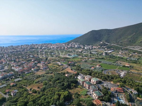 casa indipendente in vendita a Borghetto Santo Spirito