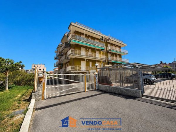 box auto in vendita a Borghetto Santo Spirito