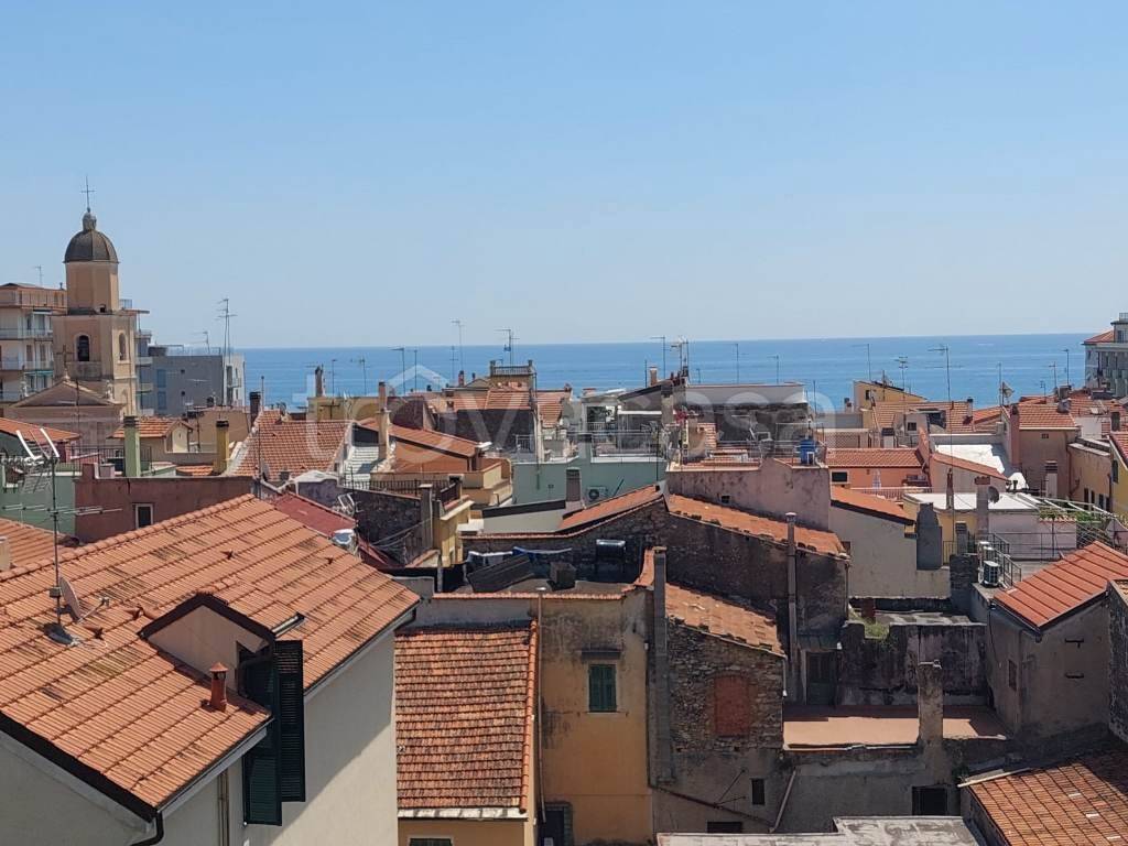 appartamento in vendita a Borghetto Santo Spirito