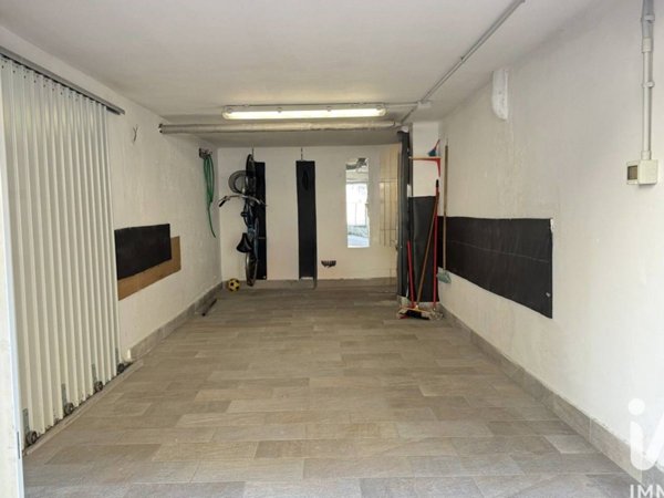 box auto in vendita a Borghetto Santo Spirito