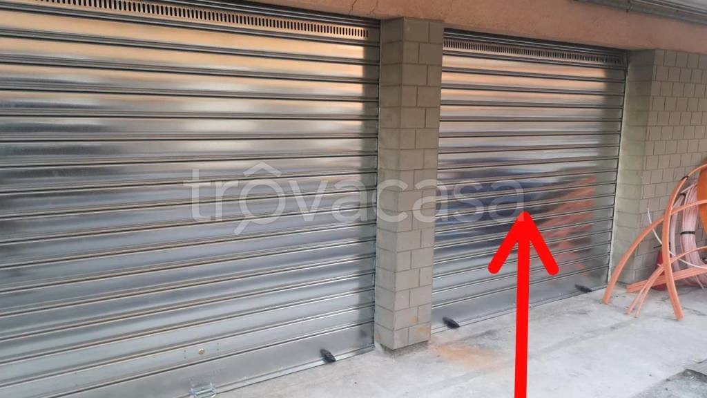 box auto in vendita a Borghetto Santo Spirito