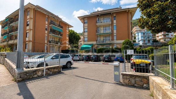box auto in vendita a Borghetto Santo Spirito