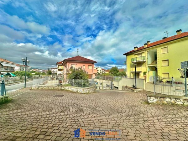 box auto in vendita a Borghetto Santo Spirito