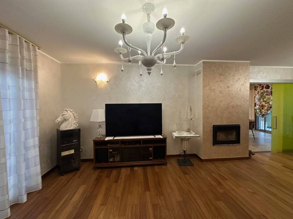 casa indipendente in vendita a Borghetto Santo Spirito