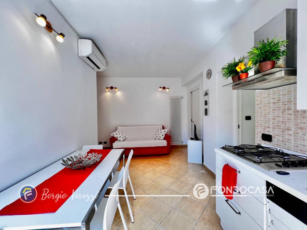 appartamento in vendita a Borgio Verezzi in zona Borgio