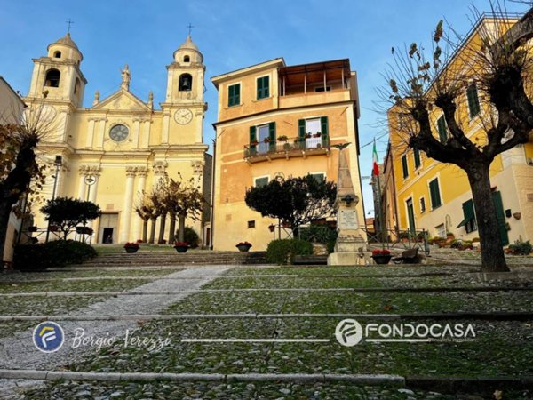appartamento in vendita a Borgio Verezzi in zona Borgio