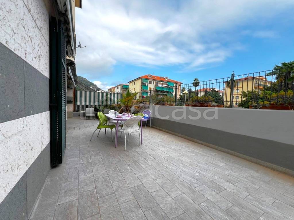 appartamento in vendita a Borgio Verezzi in zona Borgio