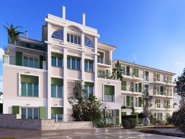 casa indipendente in vendita a Borgio Verezzi
