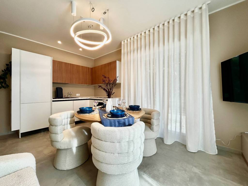 casa indipendente in vendita a Borgio Verezzi