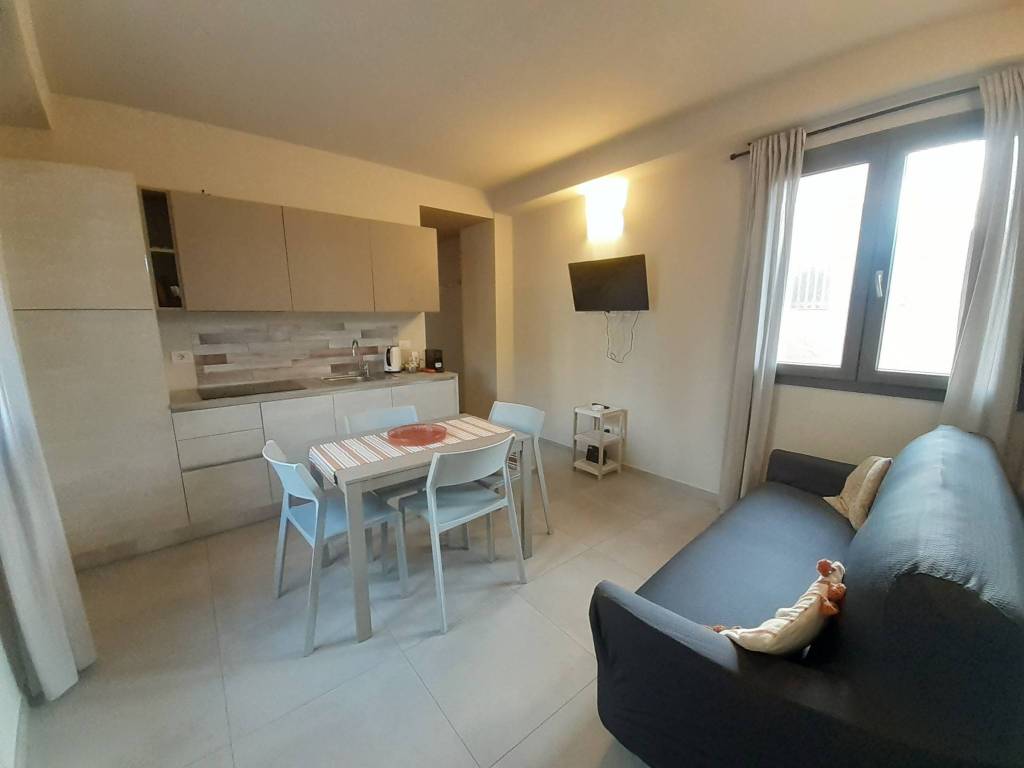 appartamento in vendita a Borgio Verezzi in zona Borgio