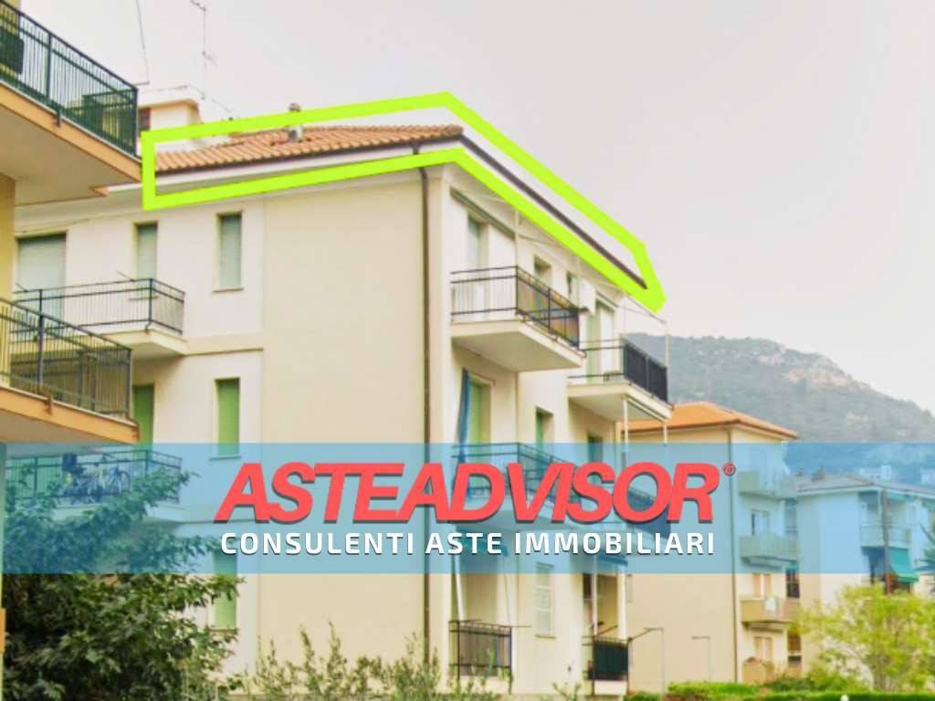 appartamento in vendita a Borgio Verezzi in zona Borgio