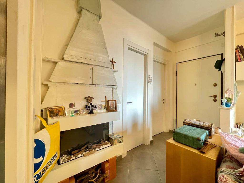 appartamento in vendita a Borgio Verezzi in zona Borgio