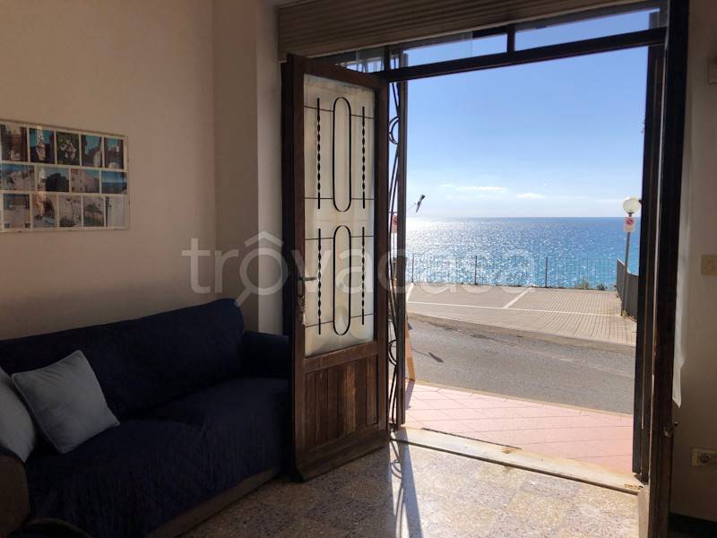 appartamento in vendita a Borgio Verezzi in zona Borgio