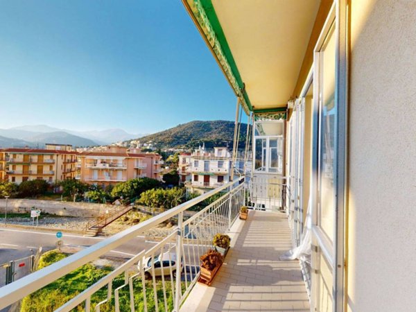 appartamento in vendita a Borgio Verezzi